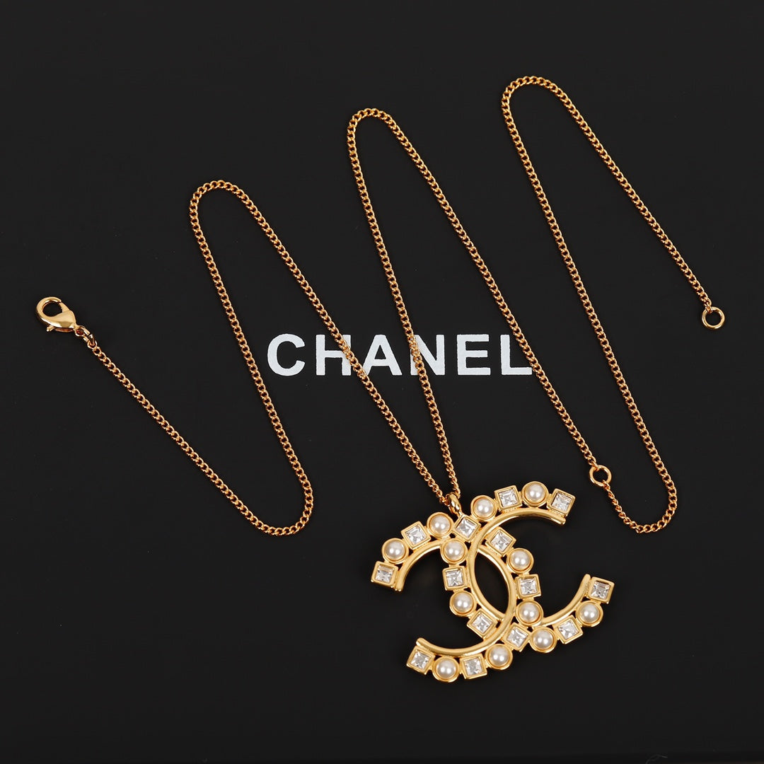 18K CC Vintage Necklace