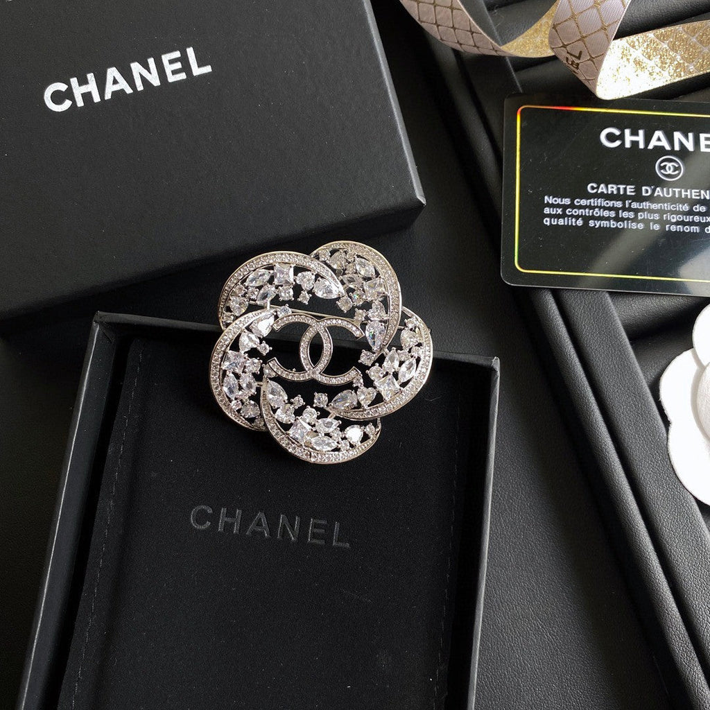 18K CC Camellia Diamond Brooch