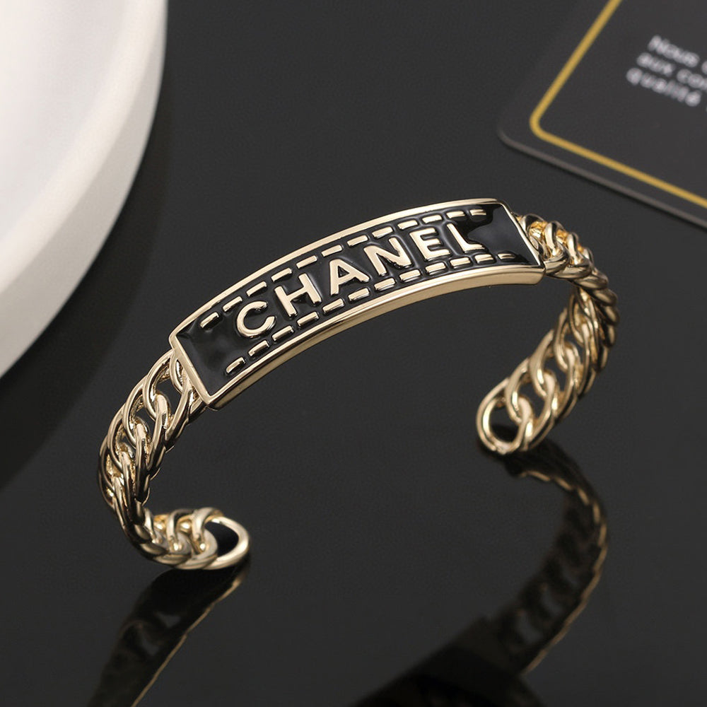 18K CC Strass Open Cuff Bracelet