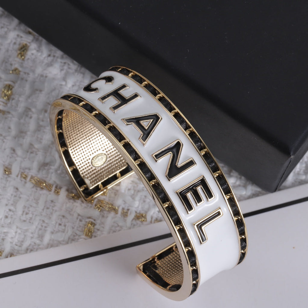 18K CC White Cuff Bracelet
