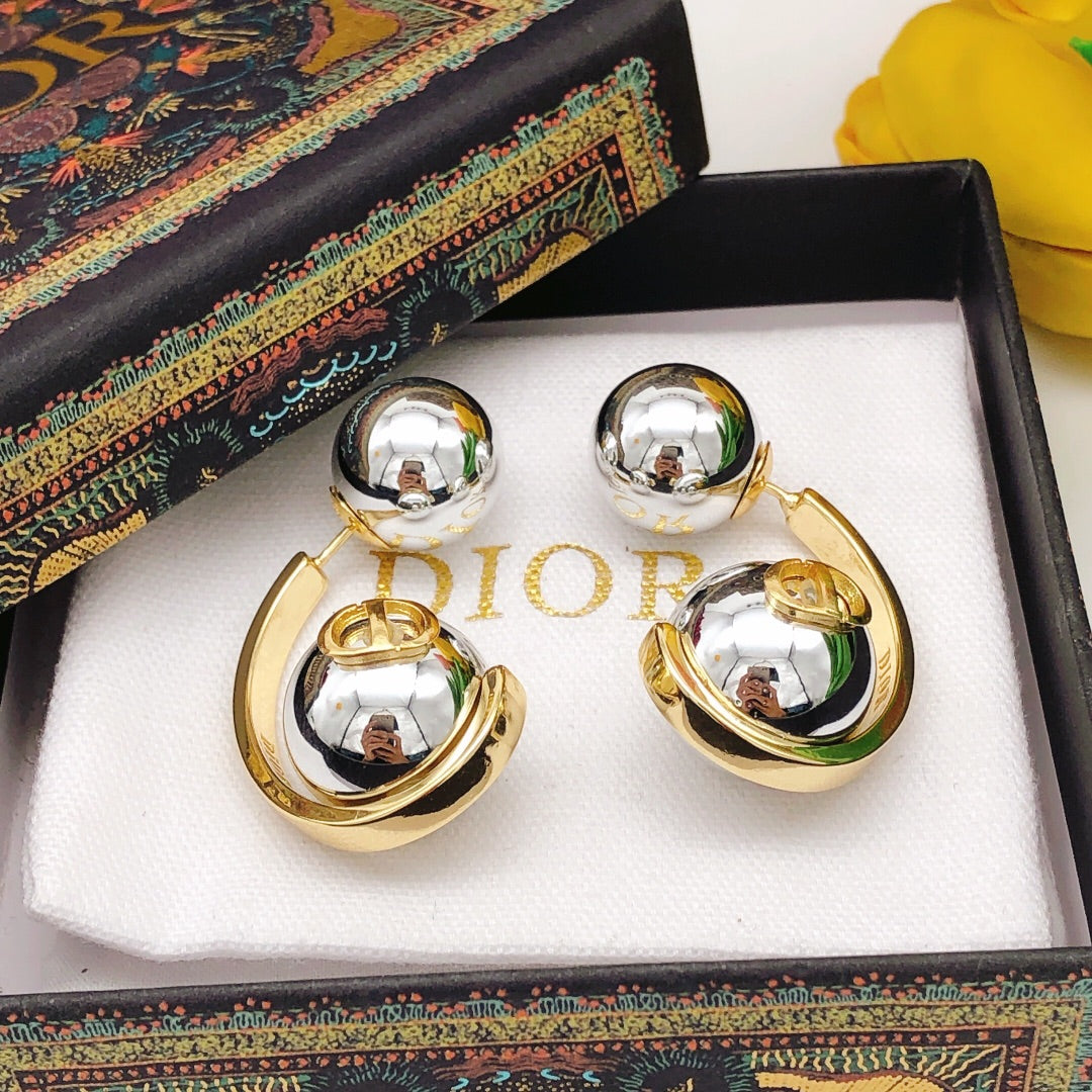 18K CD Tribales Earrings